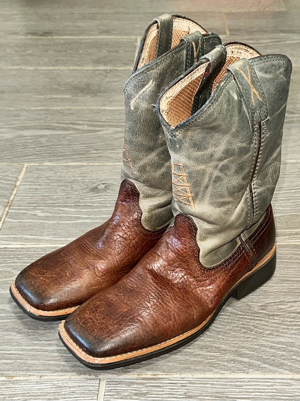 Twisted X Kids Cowkid Leather Oil Derrick Boots YCW0003 Size 3M Boys Girls